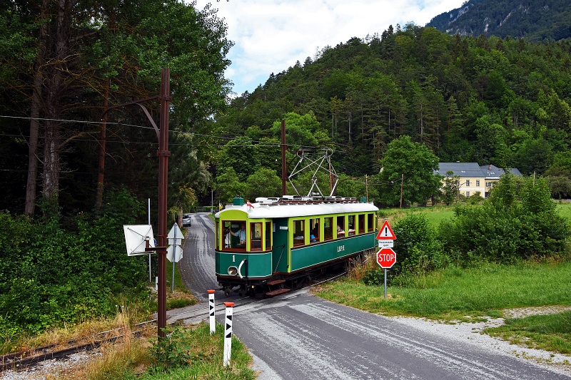 The Hllentalbahn TW 1 seen between Hirschwang and Reichenau an der Rax photo