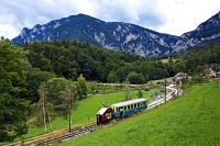 A Höllentalbahn <span style="font-family: serif">EI</span> Kurhaus és Payerbach Lokalbahnhof (korábban: Payerbach Ort) között