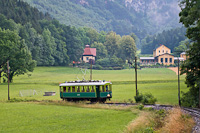 The Hllentalbahn TW 1 seen between Reichenau and Kurhaus