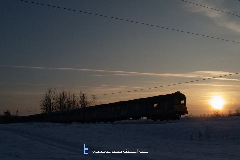 A driving trailer in the sunset near Felsőpakony photo