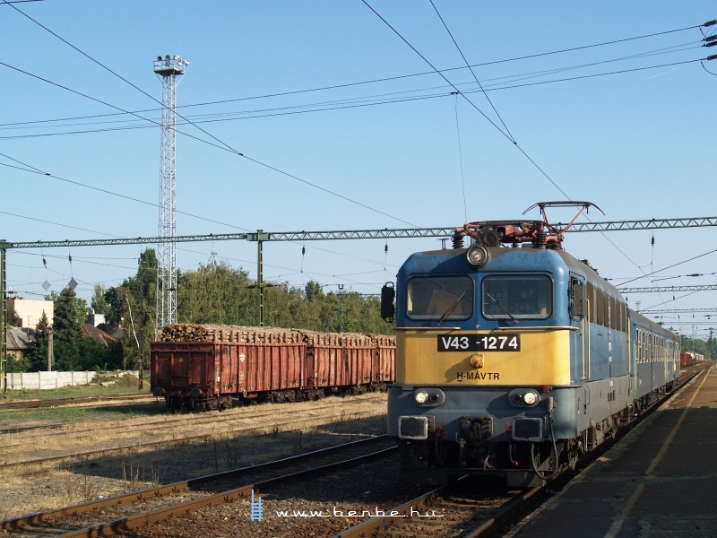 V43 1274 Kecskeméten fotó