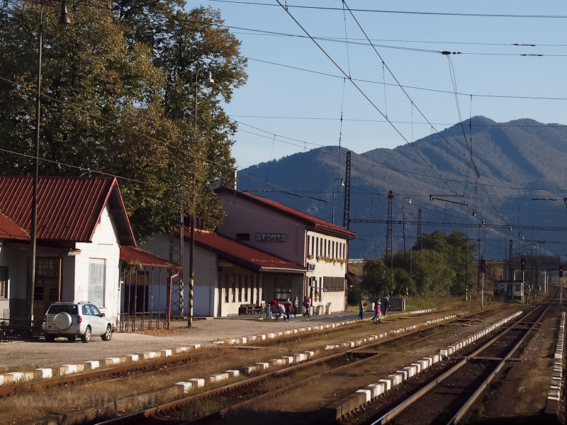 Turany station photo