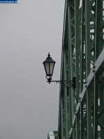 A lamp of Mria Valria-bridge