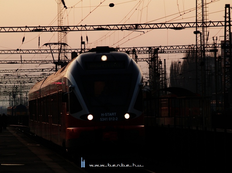5341 012-2 Székesfehérváron fotó