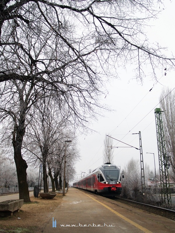 5341 024-7 Agárd megállóhel fotó
