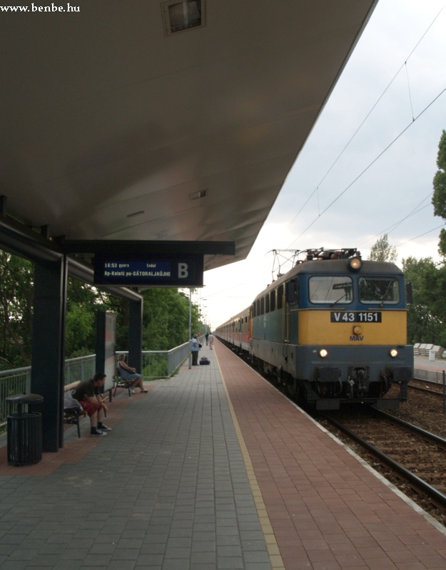 V43 1151 Érd felsőn fotó