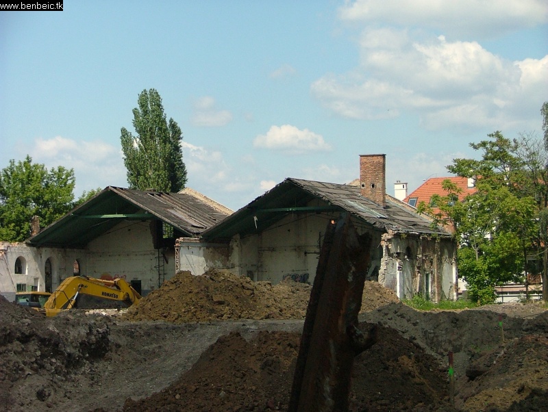 kép Ennek is vége. Lakópark lesz. fotó