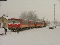 kép