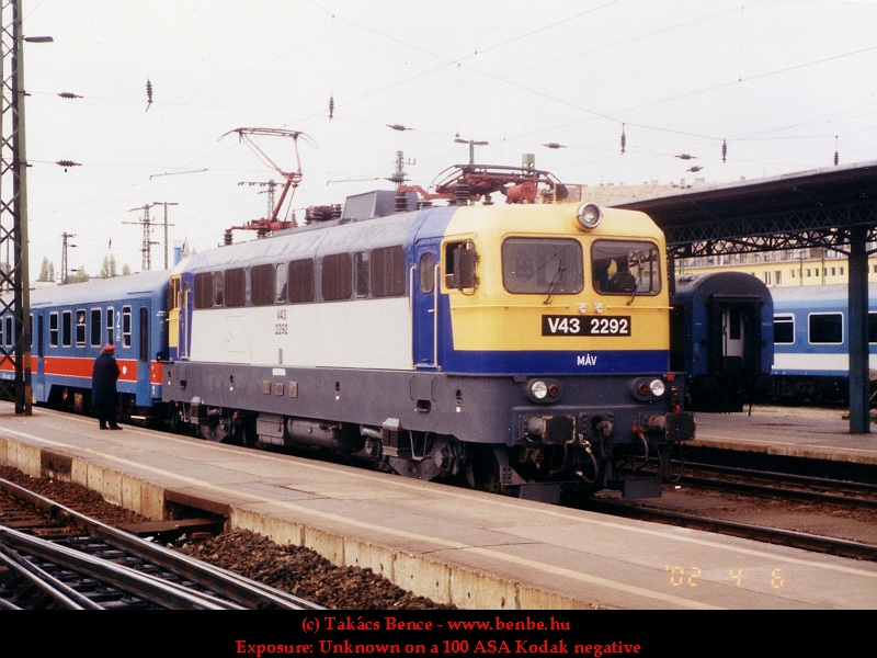The V43 2292 at the Keleti plyaudvar photo