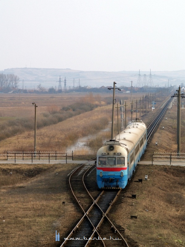 The D1 632-8 between Btrgy stop (З.П. БАТРАДЬ) and Bty passanger station  (БАТЬОВО-ПАС.) photo