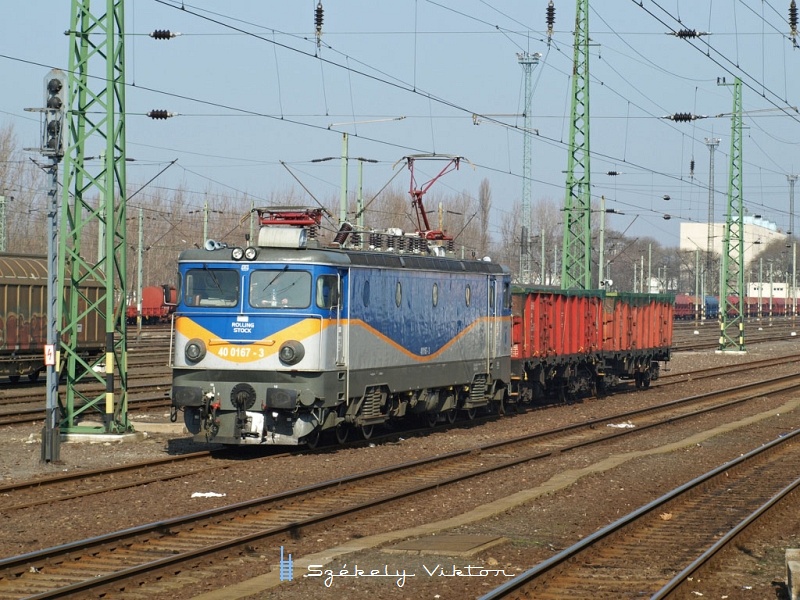 The Rolling Stock private freight operator's 40 0167-3 Romanian-built electric locomotive at Nyreyhza photo