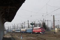 M61 001 érkezik a Kárpátalja-expresszel Csap (Чол) állomásra