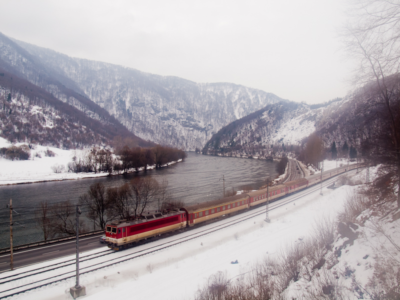 The ŽSSK 361 003-7 freshly rebuilt raised-speed dual-system electric locomotive between Sut and Kralovn photo