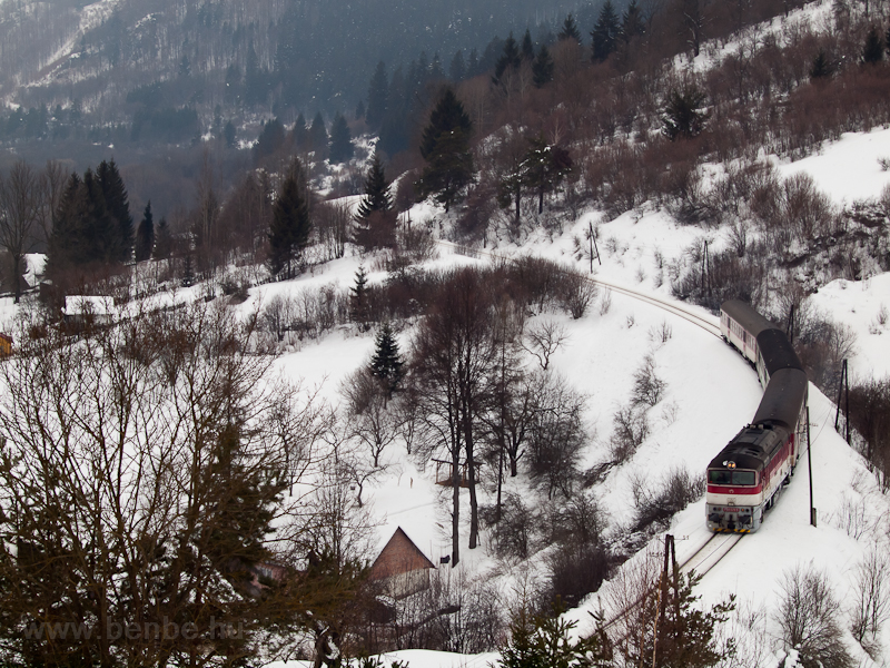 The ŽSSK 754 071-9 hauling a slow train on line 171 between Felsőstubnya (Horn Štubna, Slovakia) and Turcsek (Turček, Slovakia) photo