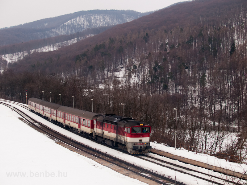 A ŽSSK 754 011-5 szemé fotó