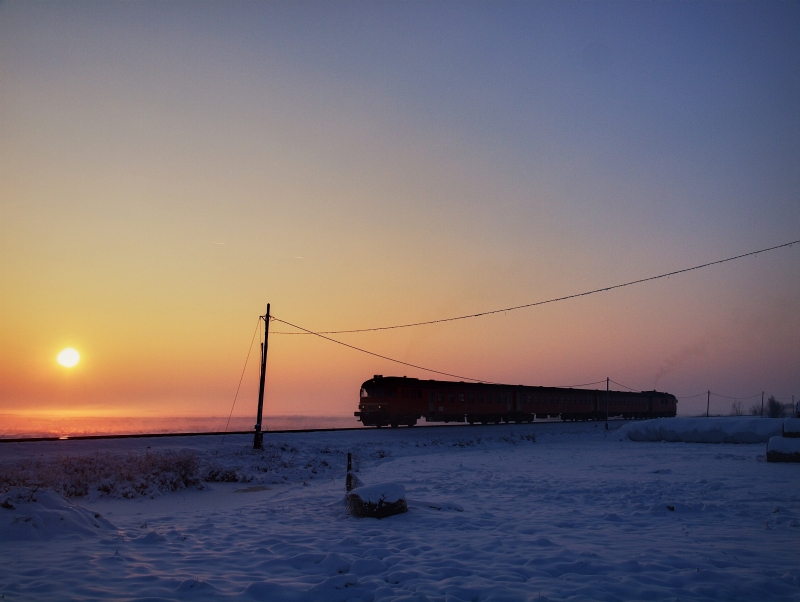 The MDmot 3003-Btx 016 trainset between Hortobgyi halast and Hortobgy photo