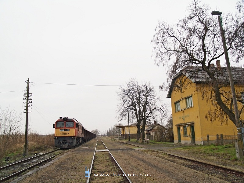 The M62 163 at Aba-Srkeresztr photo