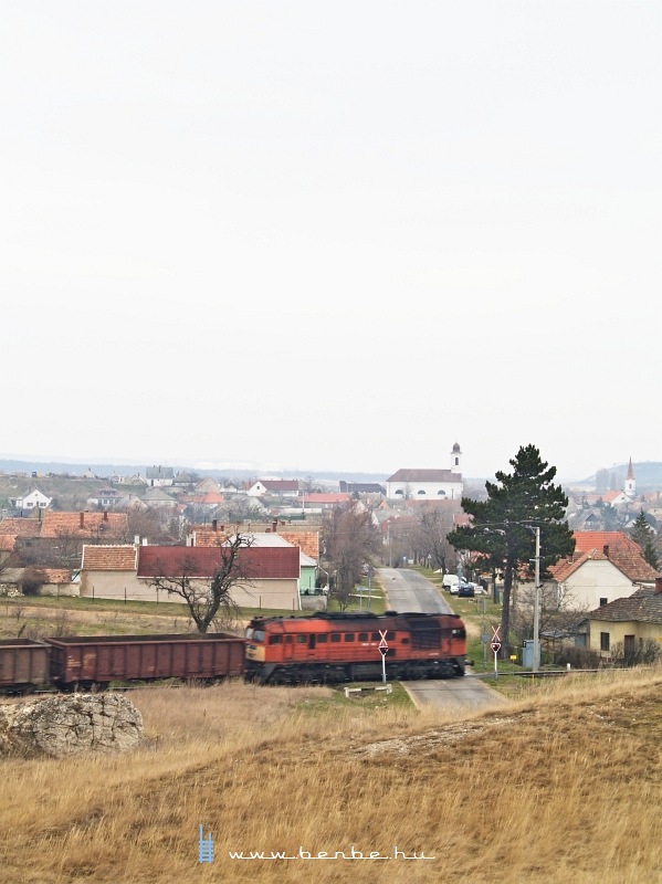 M62 163 Öskün fotó