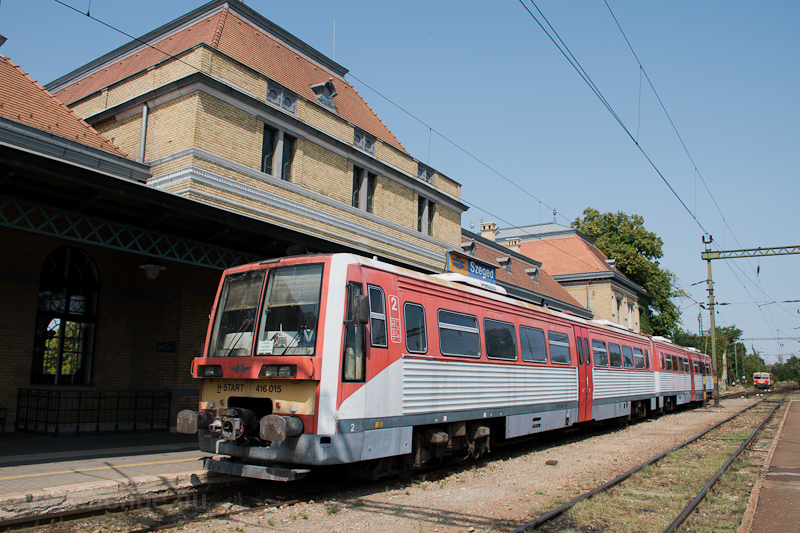 A MV-START 416 015 Szeged llomson fot