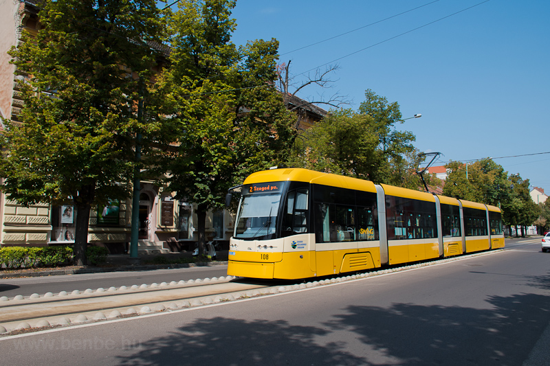 The SZKT Pesa Swing 108 see photo