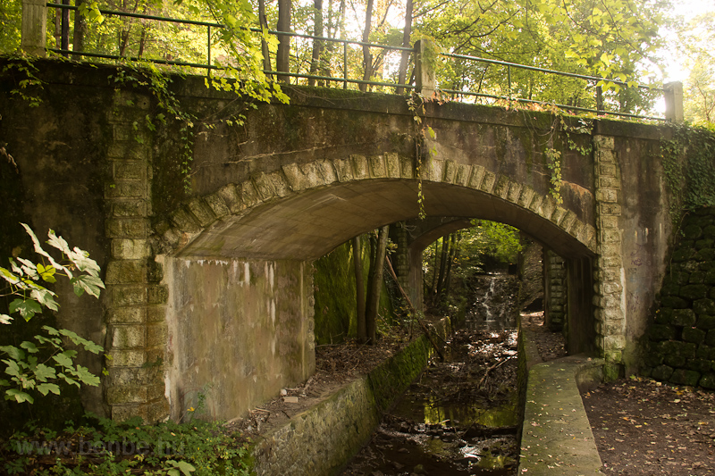 The bridges of the LEV mai photo