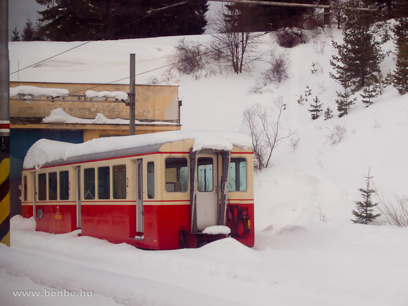 A 905 953-6 plyaszm fogaskerekű vezrlőkocsi Csorba llomson (Štrba, Szlovkia) fot