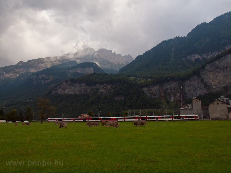 An unidentified Zentralbahn ABeh 160  seen between Meiringen and Unterbach photo