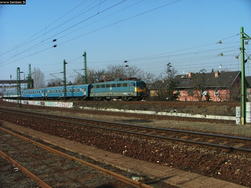 V43 1301 Kőbánya felső felé fotó