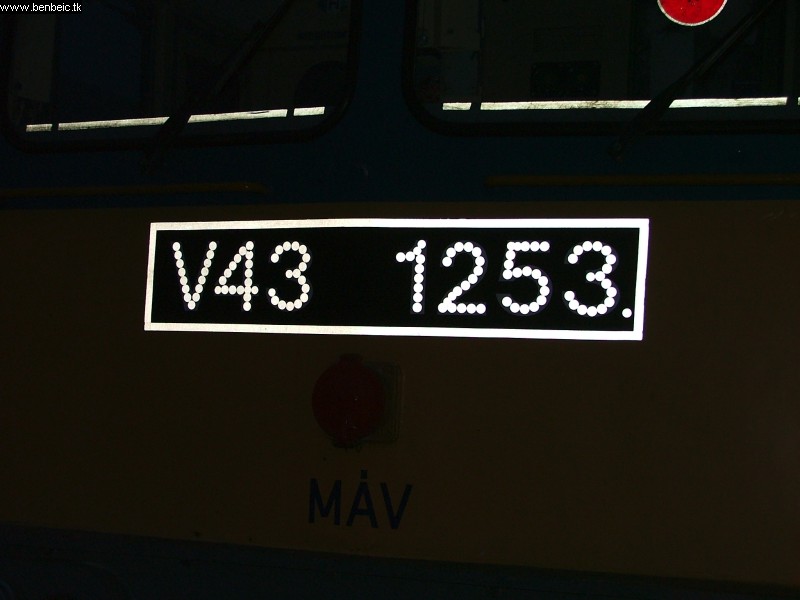 V43 1253 fotó