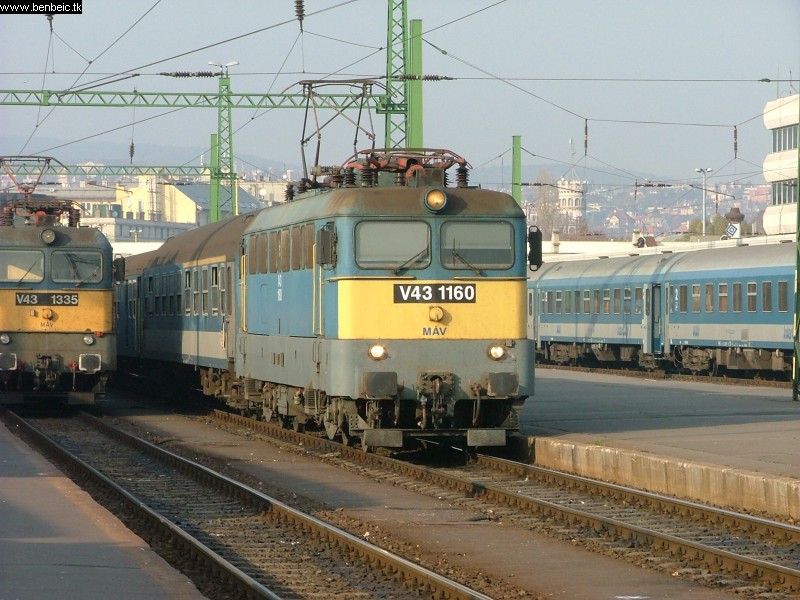 V43 1160 a Dli plyaudvaron fot