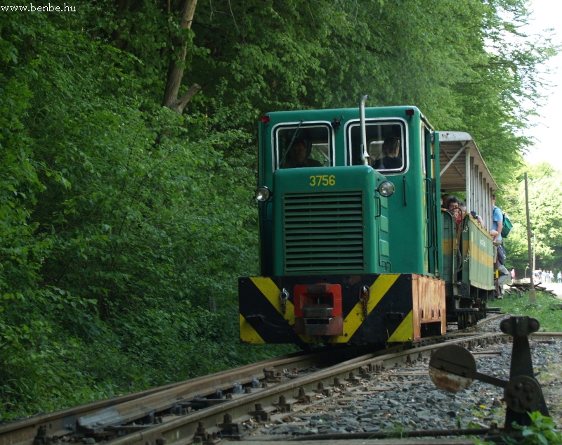 The first train is gone, the second follows from a secure distance photo