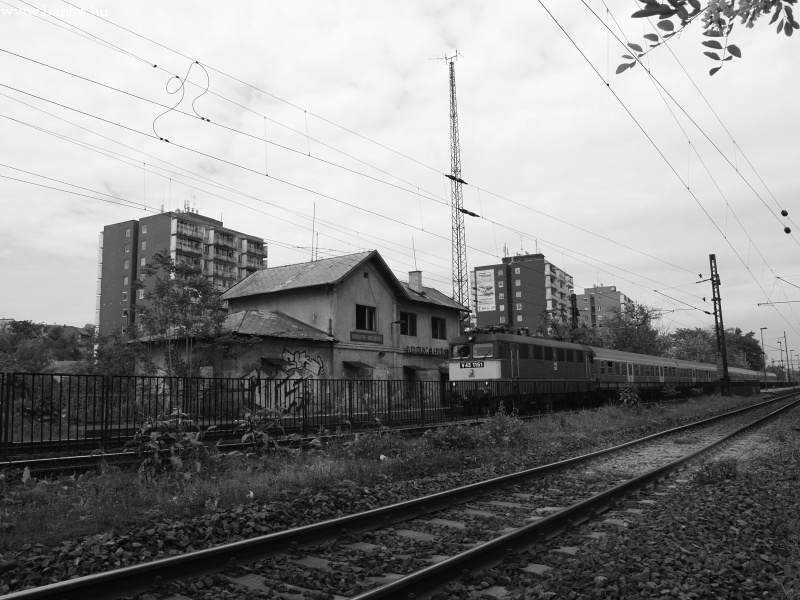 The V43 1151 at the haunted railway stop of Budafok-Belvros photo
