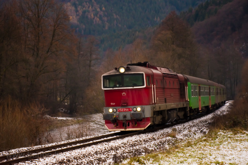 The ČSD 754 054-5 seen picture