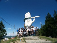 Group photo at the Pasul Ciumarna (Ciumarna Pass)