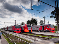 The RŽD ES1 009, the DT1 007 and the DT1 009 seen at Luga