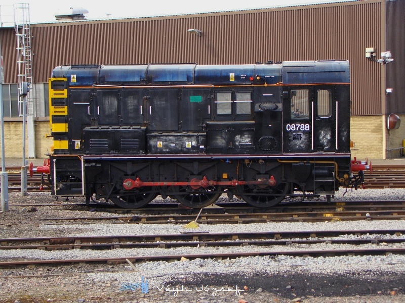 Ez a szépség, pedig a Class 08 788, ami egy 1953-62 között született tolatómozdony család tagja fotó