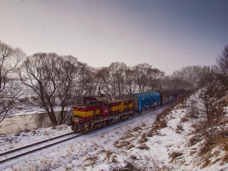 The ŽSSKC 731 053-5 seen between Toporc (Toporec) and Podolin (Podolnec) photo