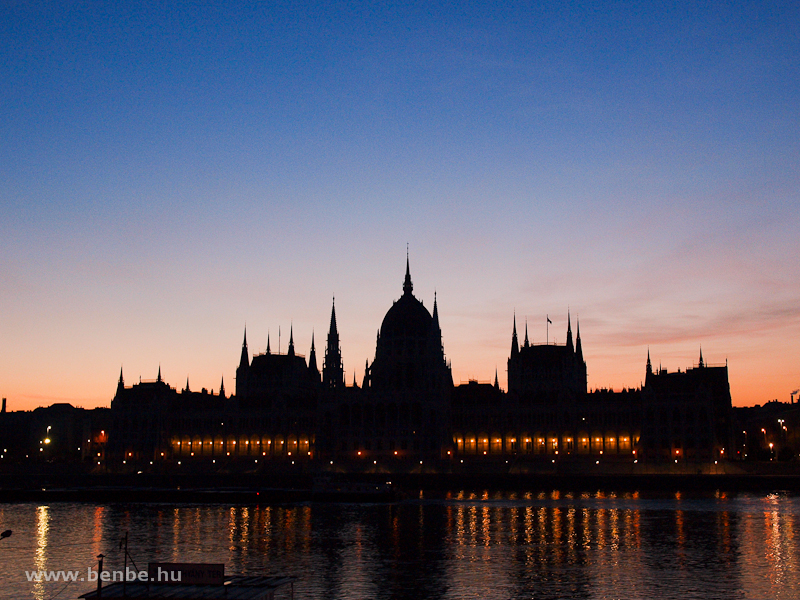 The Budapest Parliament building with the old lights but shut down main reflectors at sunrise photo