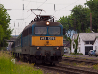 kép