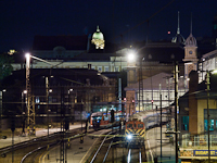 The M44 439 is shunting at Budapest-Nyugati with the Buda palace in the background