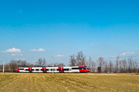 ÖBB 4124 sorozatú, kétfrekvenciás TALENT motorvonat Szárazvám (Müllendorf, Ausztria) és Vulkapordány (Wulkaprodersdorf, Ausztria) között