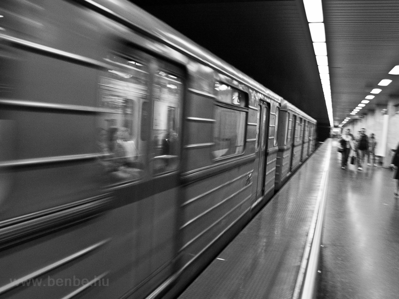 An EV3 metro train is depar photo