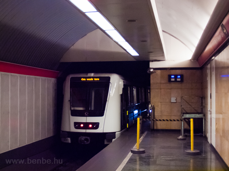 A new ALSTOM metro is turni photo