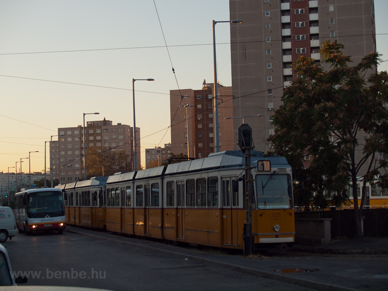 Tram line 17 was stopped, a photo