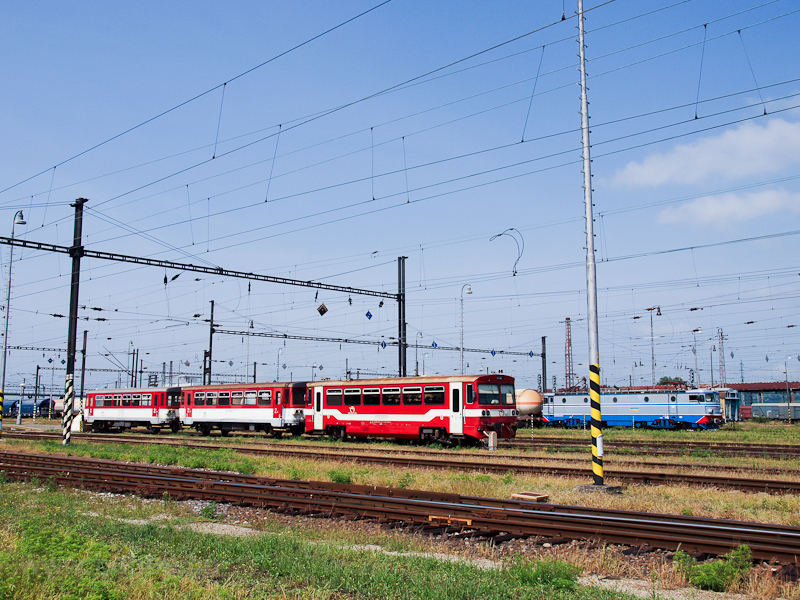 The ŽSSK 812 0018-4 at photo