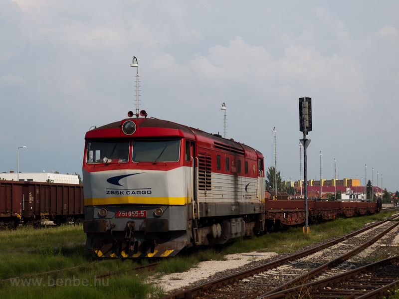 A ŽSSK Cargo 751 055-5 Dunaszerdahelyen
 fot