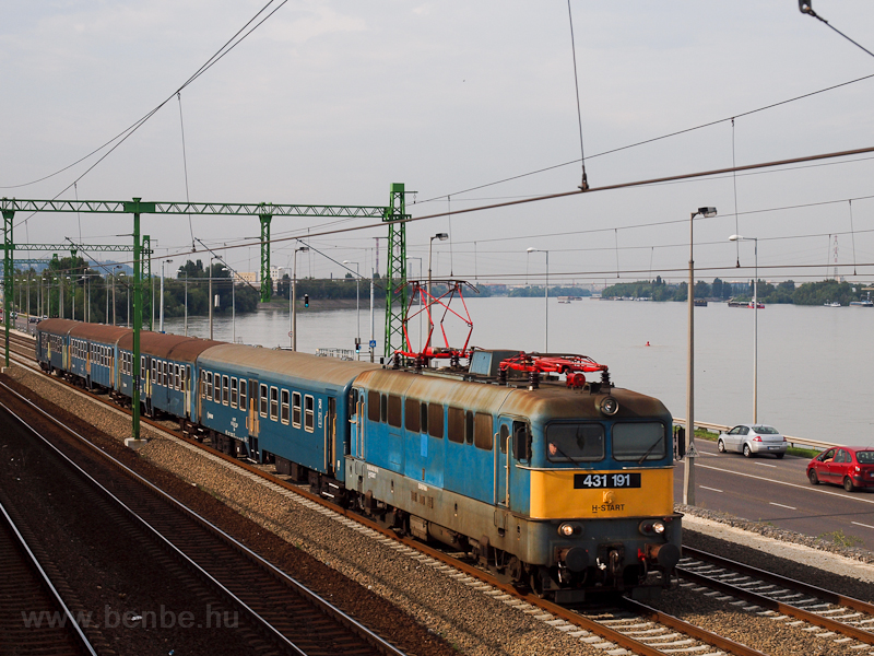 The 431 191 near Budafok photo