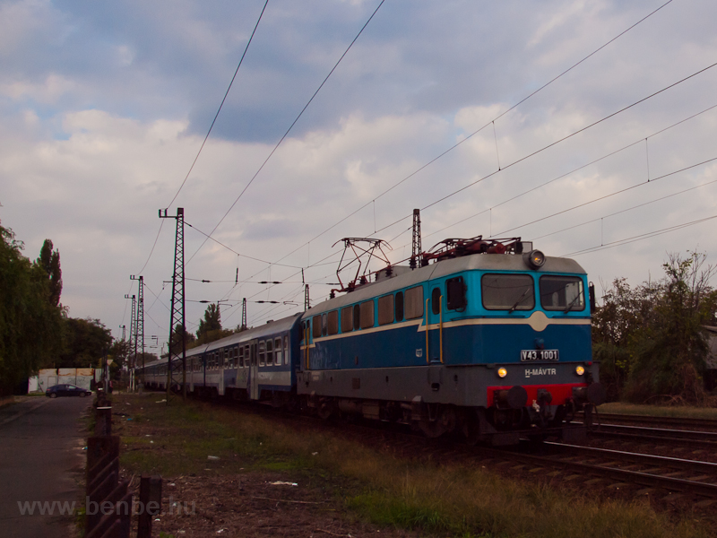 The V43 1001 seen at Istvn photo