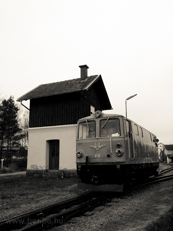 The NVOG V12 (ex BB 2095. photo