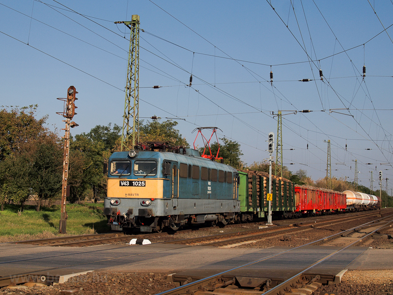 A V43 1025 Hort-Csnyban
 fot